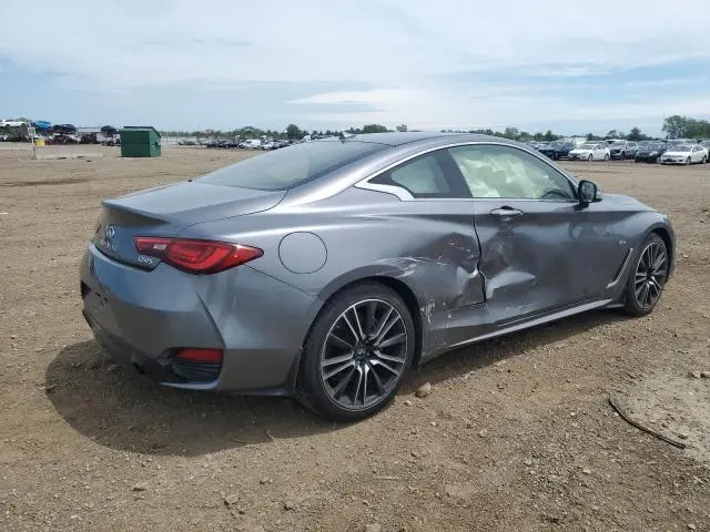 2018 INFINITI Q60 LUXE 300  