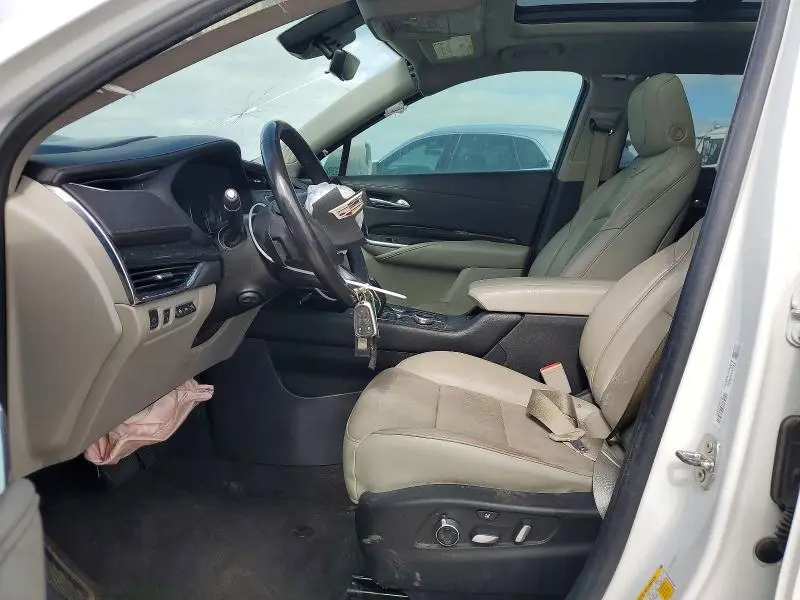 2019 CADILLAC XT4 PREMIUM LUXURY  