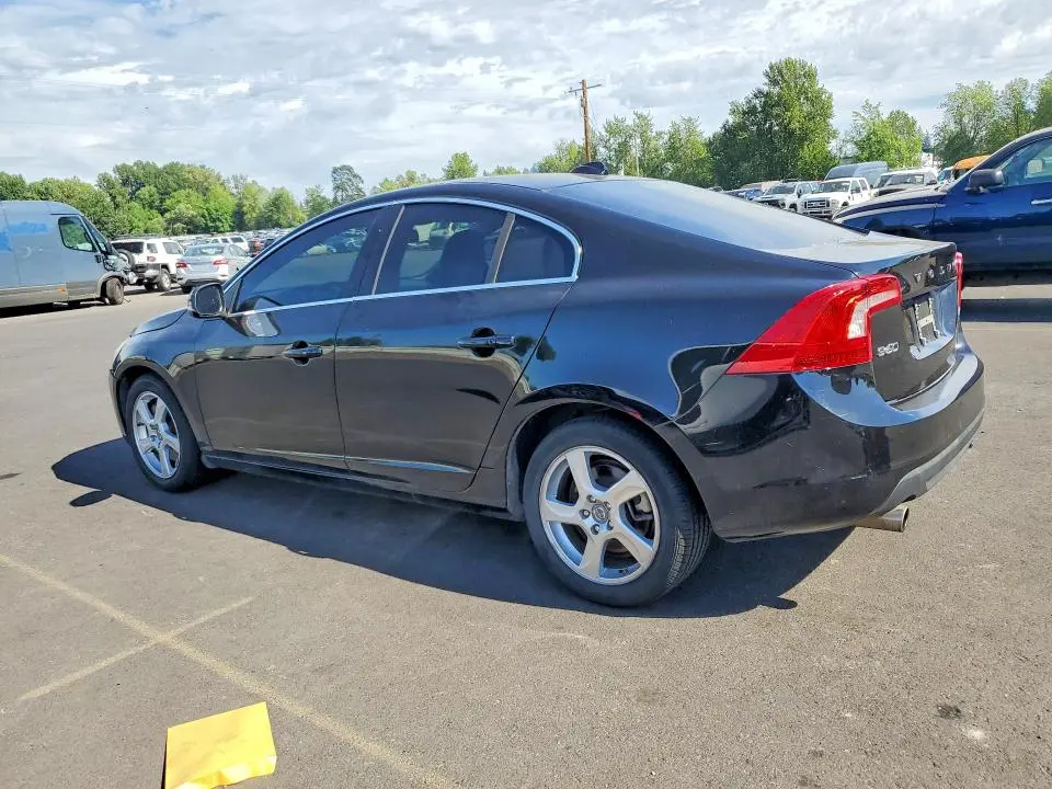 2013 VOLVO S60 T5  