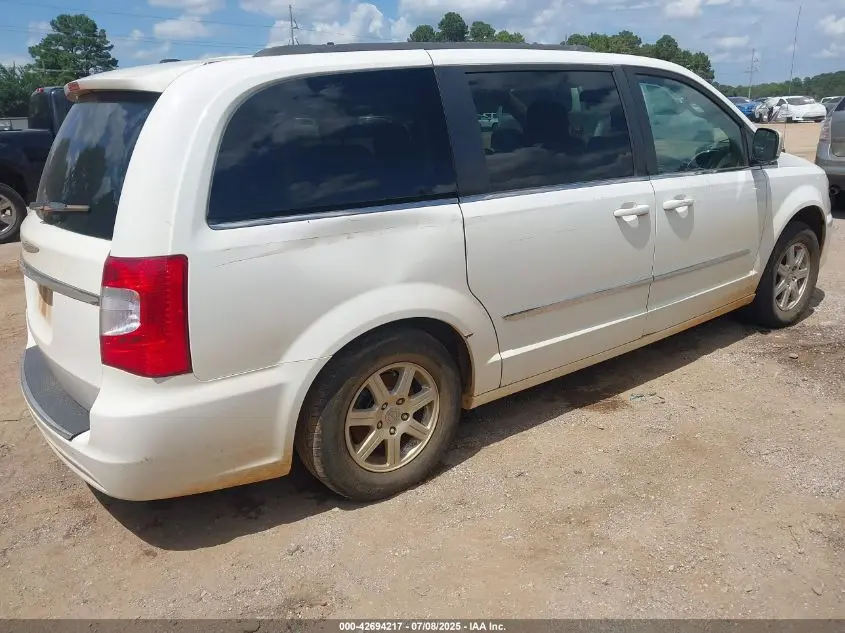 2013 CHRYSLER TOWN & COUNTRY TOURING