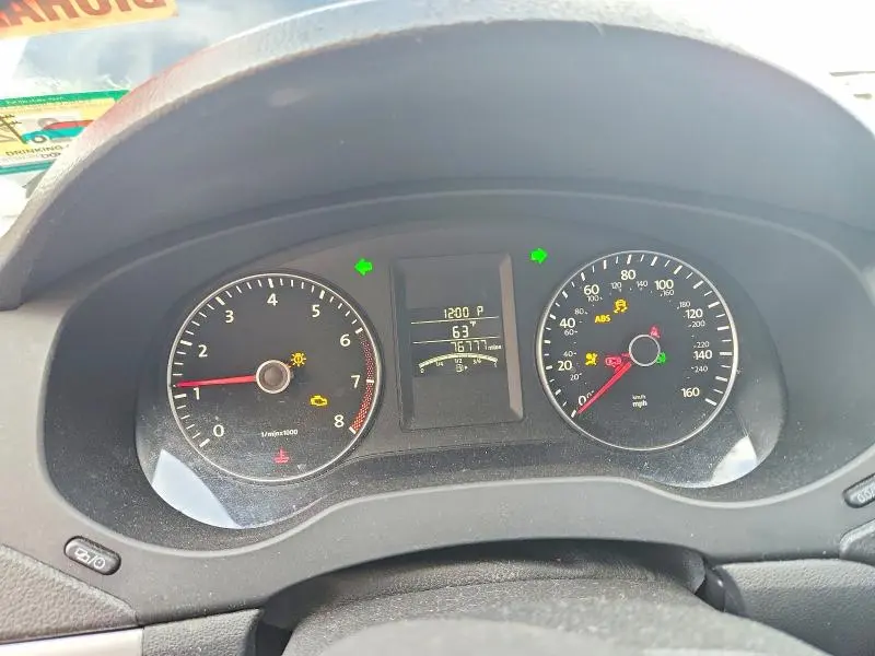 2014 VOLKSWAGEN JETTA SE  