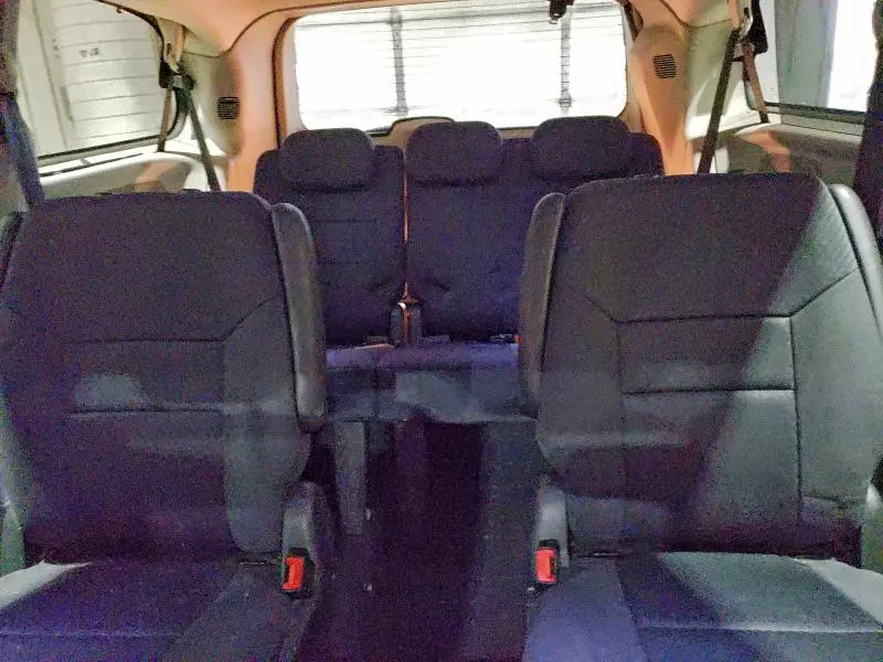 2010 DODGE GRAND CARAVAN SXT  