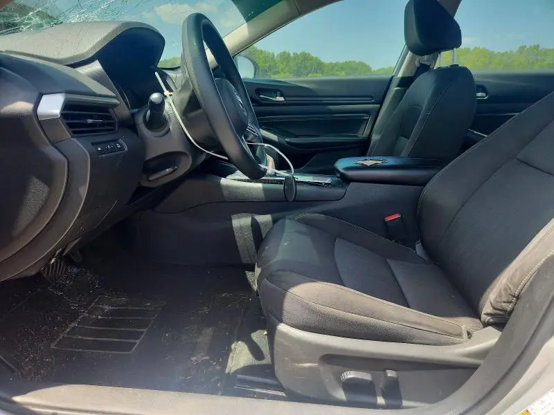 2019 NISSAN ALTIMA S  