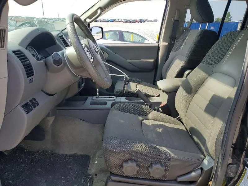 2012 NISSAN FRONTIER S  