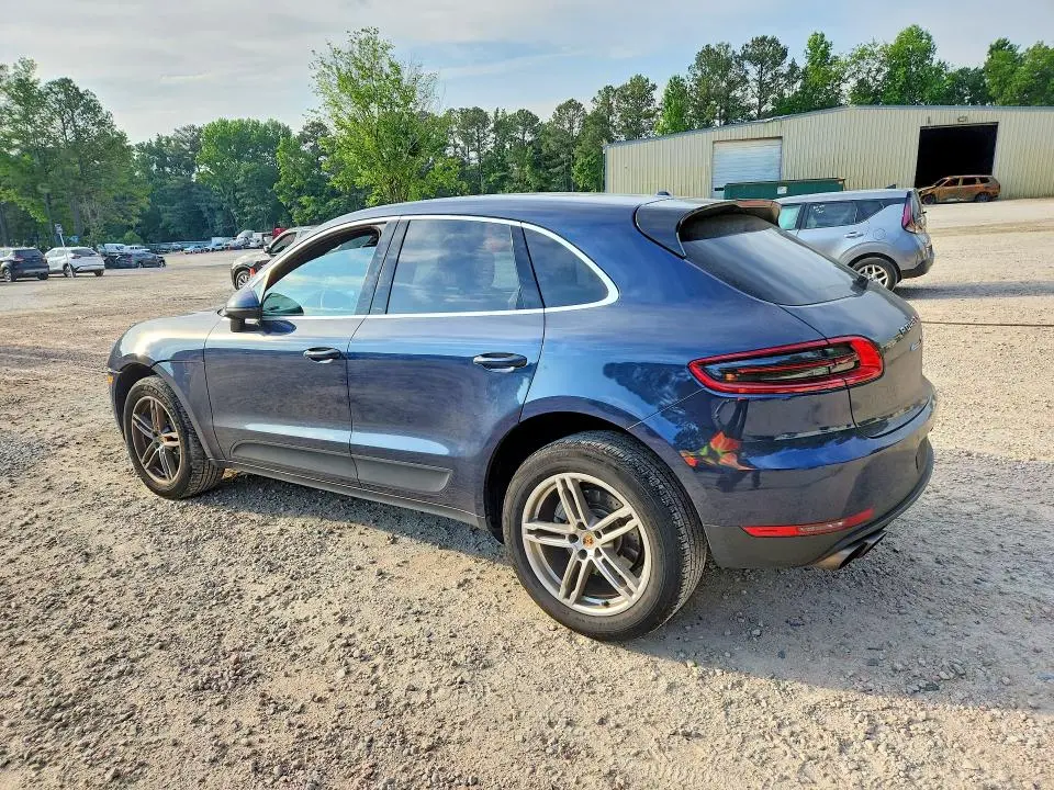 2016 PORSCHE MACAN S  