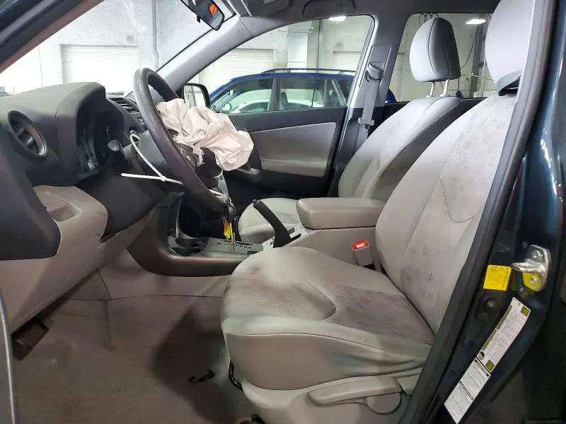 2012 TOYOTA RAV4 BASE  