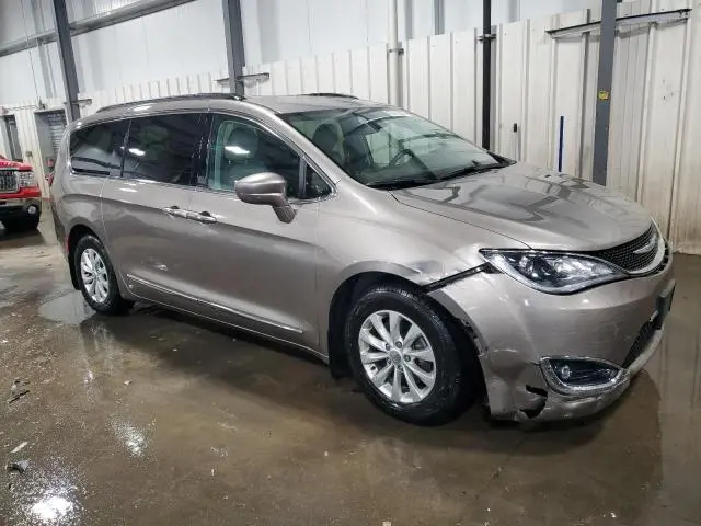 2017 CHRYSLER PACIFICA TOURING L  