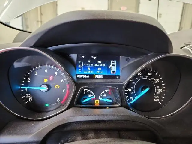 2017 FORD ESCAPE SE  
