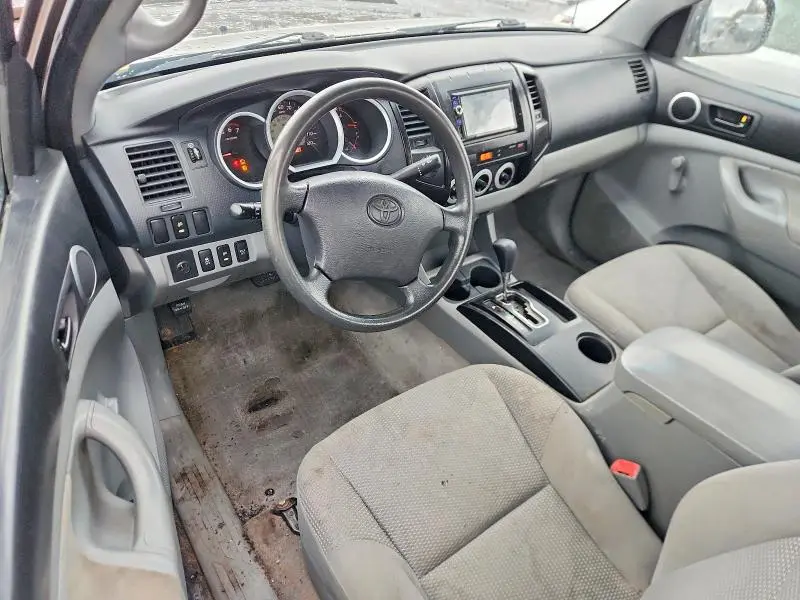 2011 TOYOTA TACOMA BASE  