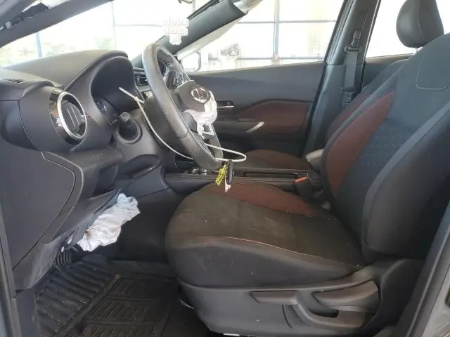 2021 NISSAN KICKS SR  