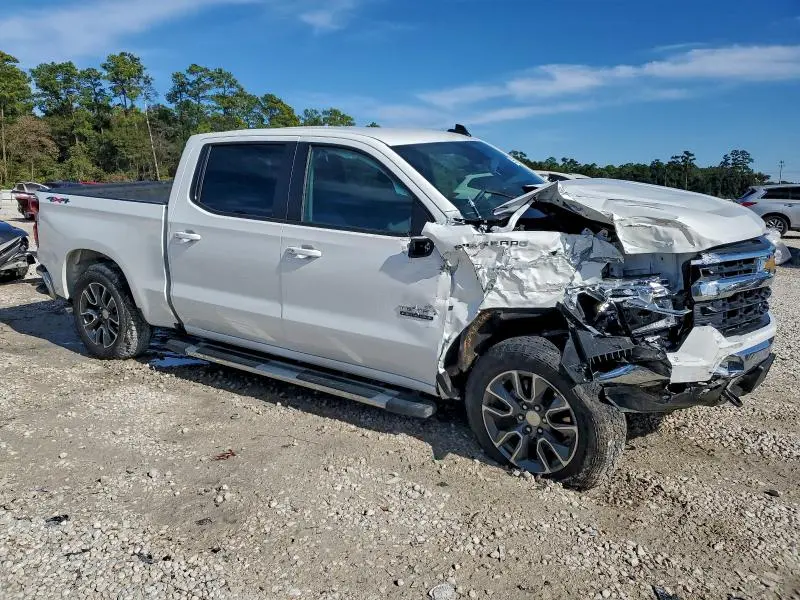 2025 CHEVROLET SILVERADO K1500 LT  