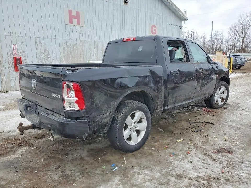2014 RAM 1500 ST  
