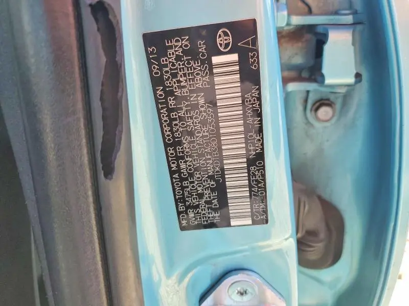 2013 TOYOTA PRIUS C ONE  