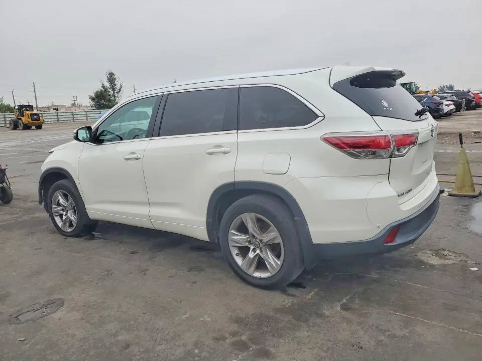 2016 TOYOTA HIGHLANDER LIMITED  