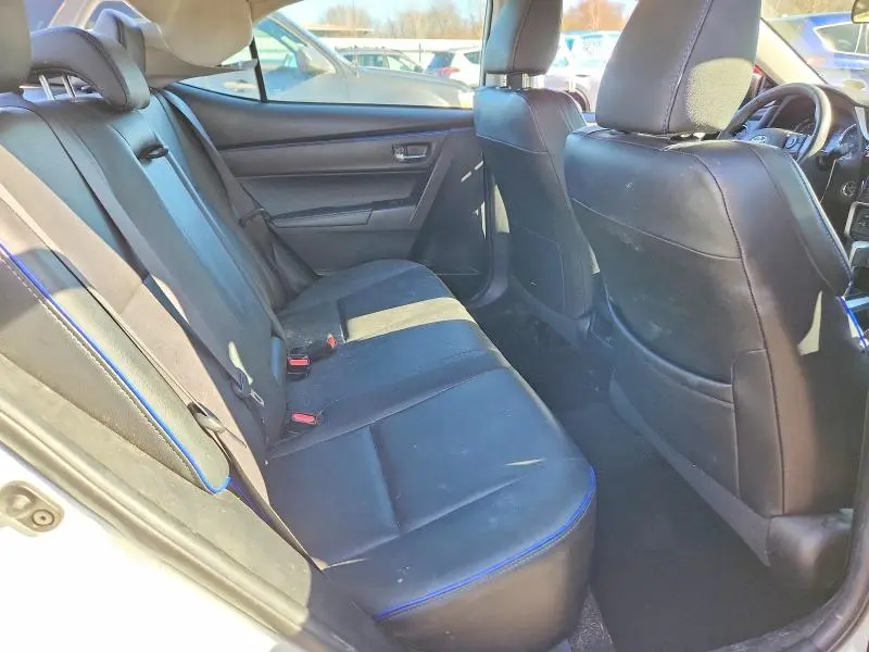 2018 TOYOTA COROLLA XSE  