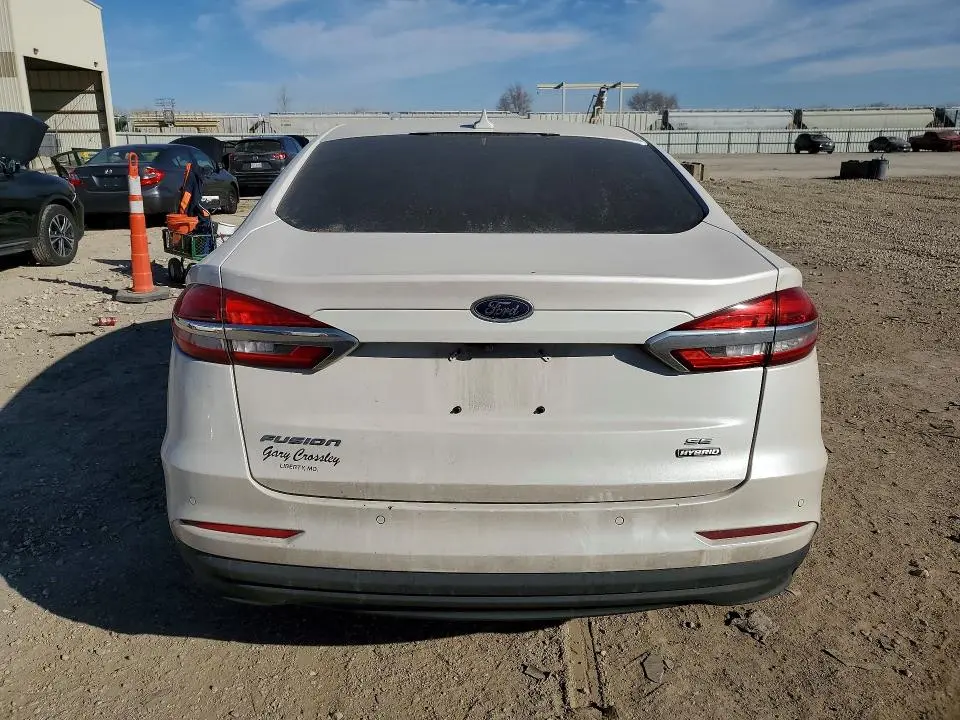 2020 FORD FUSION SE  