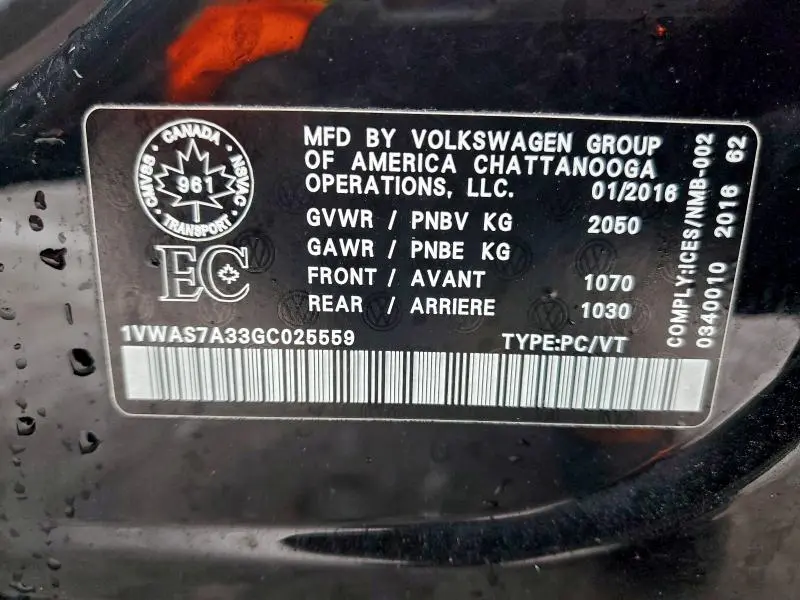 2016 VOLKSWAGEN PASSAT S  