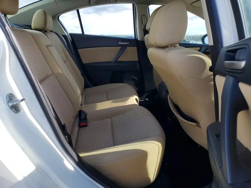 2012 MAZDA 3 I  