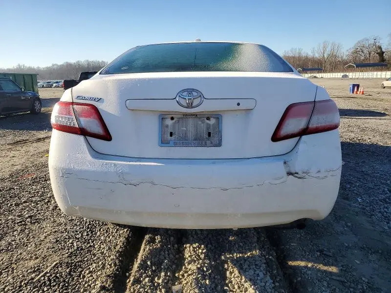 2011 TOYOTA CAMRY BASE  