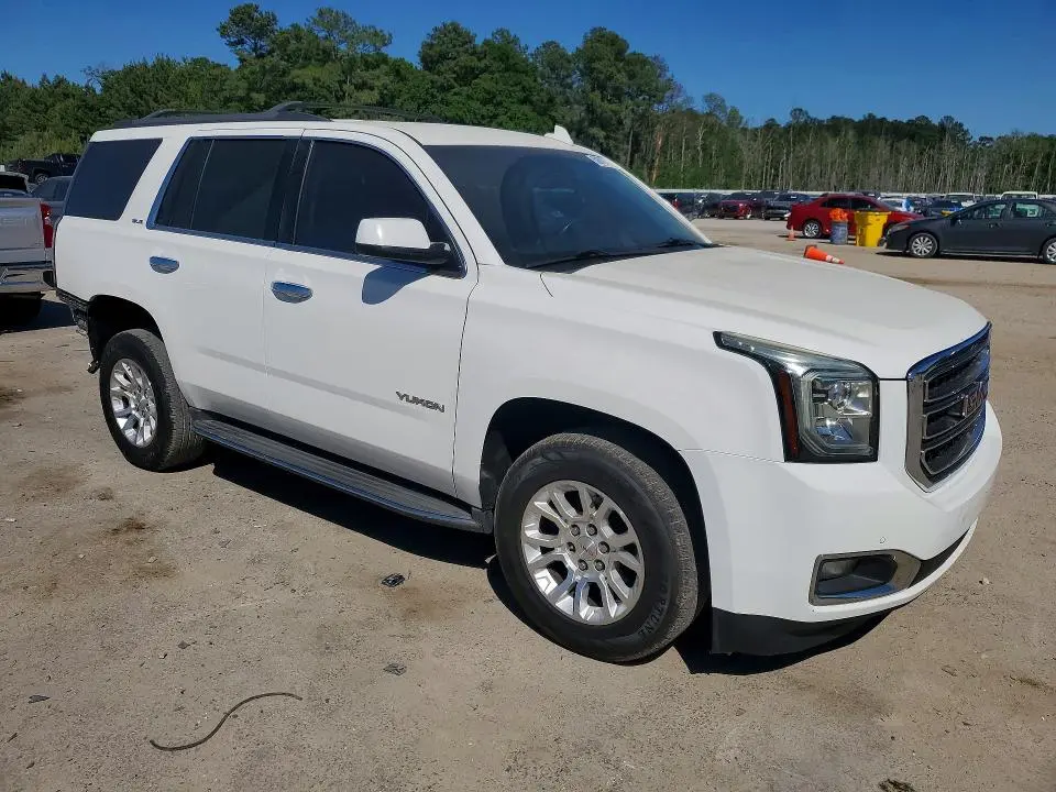 2015 GMC YUKON SLE  