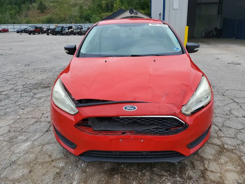 2016 FORD FOCUS SE  