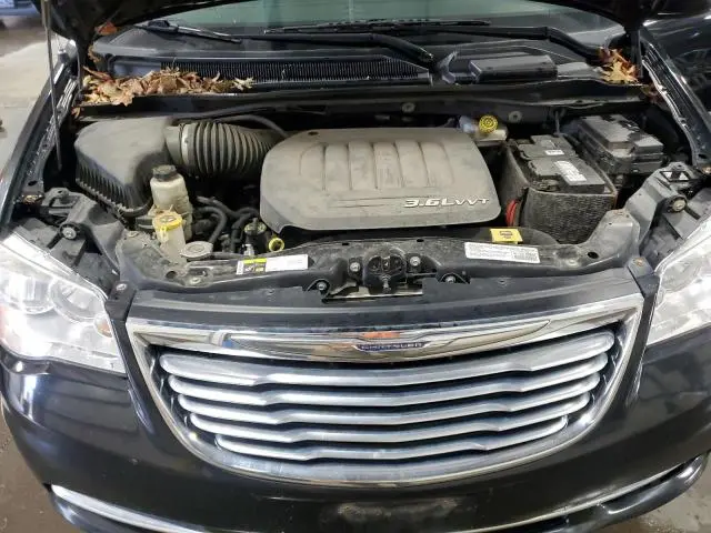 2014 CHRYSLER TOWN & COUNTRY TOURING  