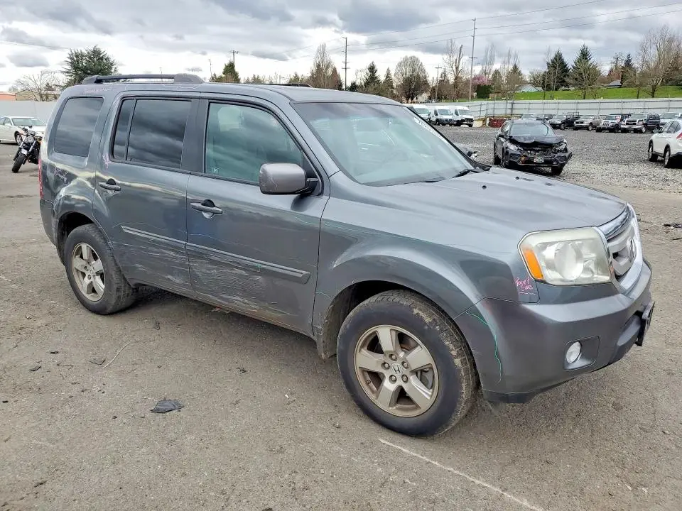 2011 HONDA PILOT EXL  