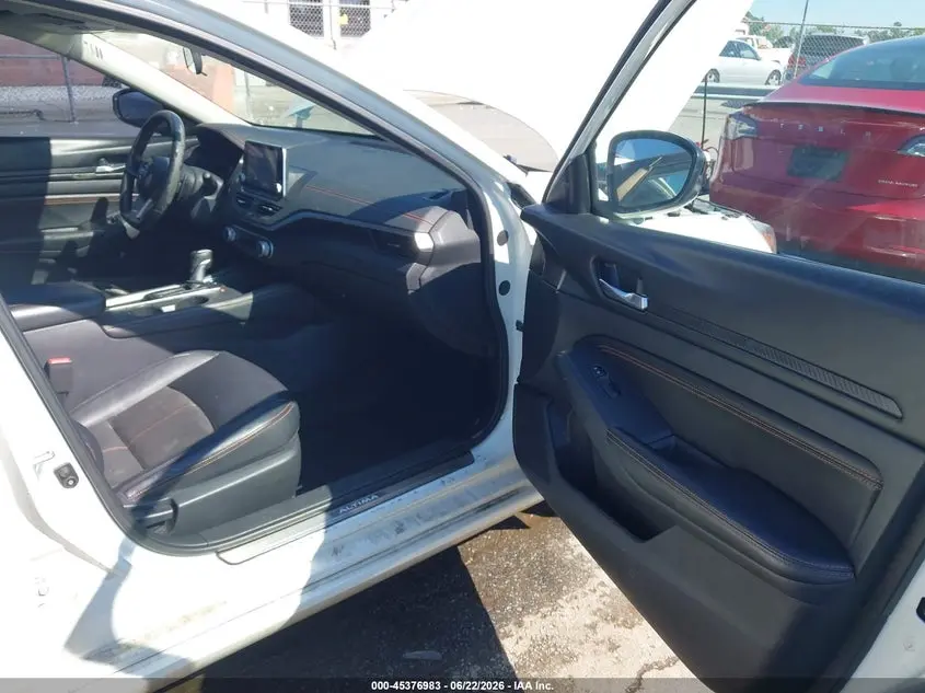 2019 NISSAN ALTIMA 2.5 SR