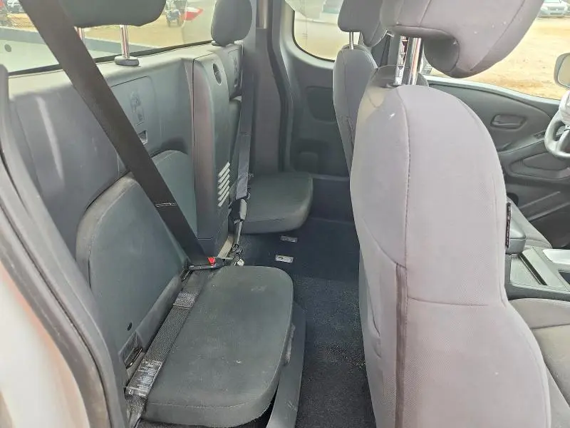 2023 NISSAN FRONTIER S  