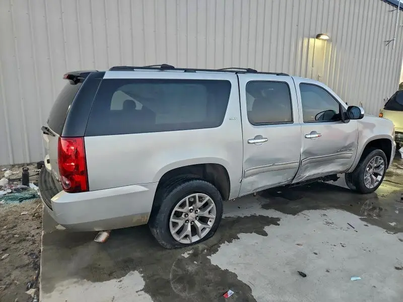 2012 GMC YUKON XL C1500 SLT  