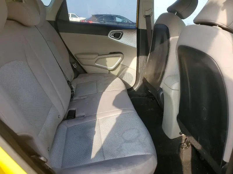 2020 KIA SOUL LX  