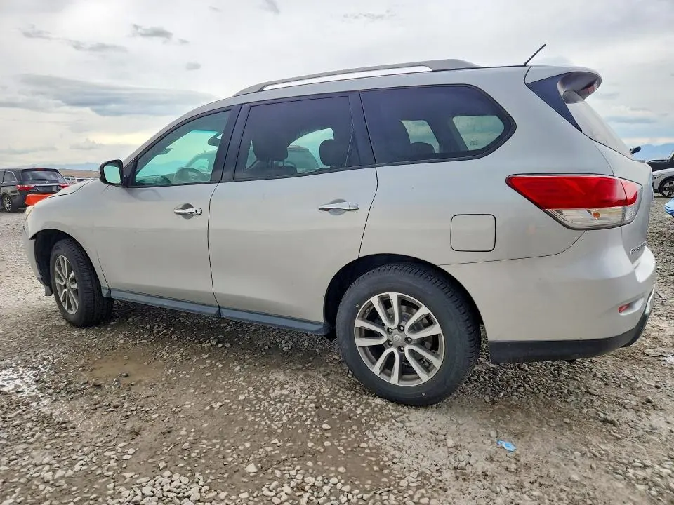 2016 NISSAN PATHFINDER S  