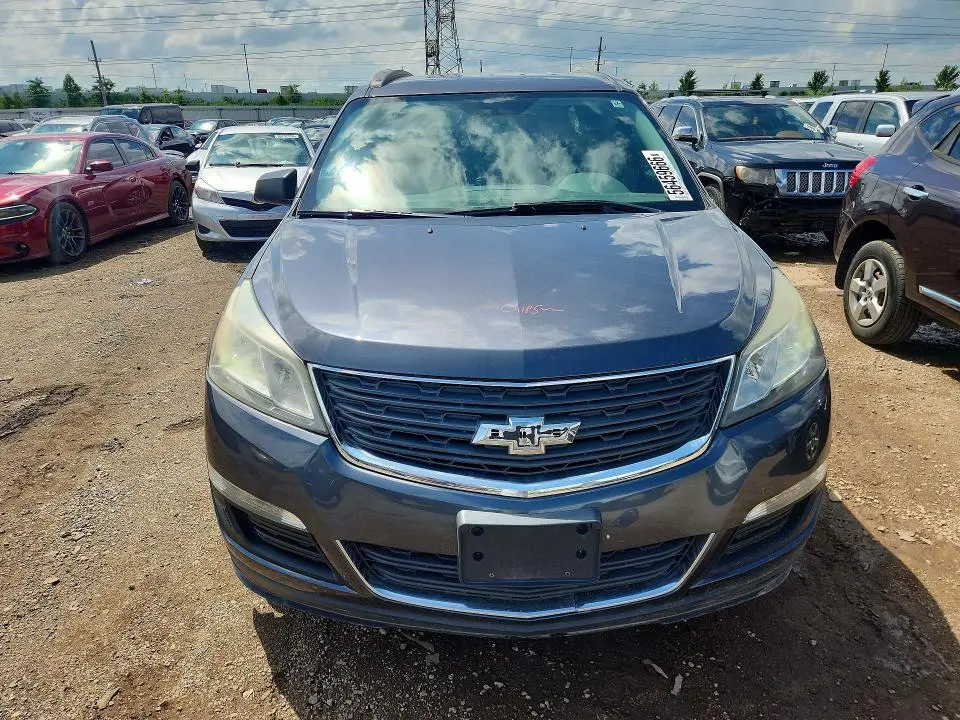 2013 CHEVROLET TRAVERSE LS  