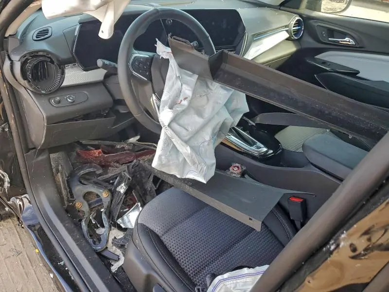 2025 CHEVROLET TRAX 1LT  