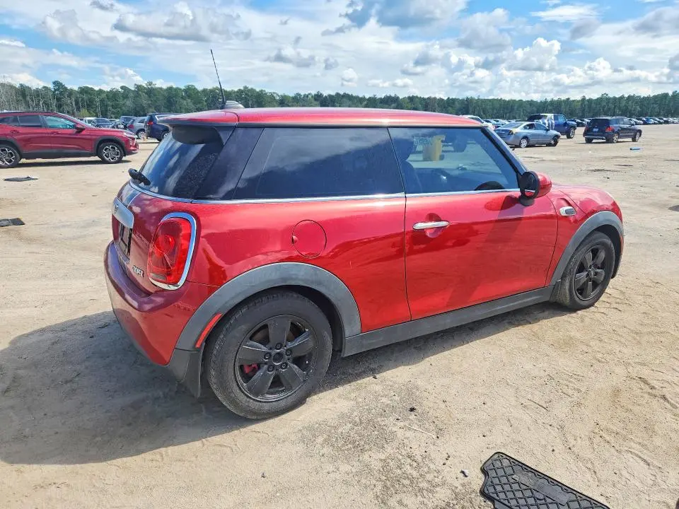 2015 MINI COOPER   