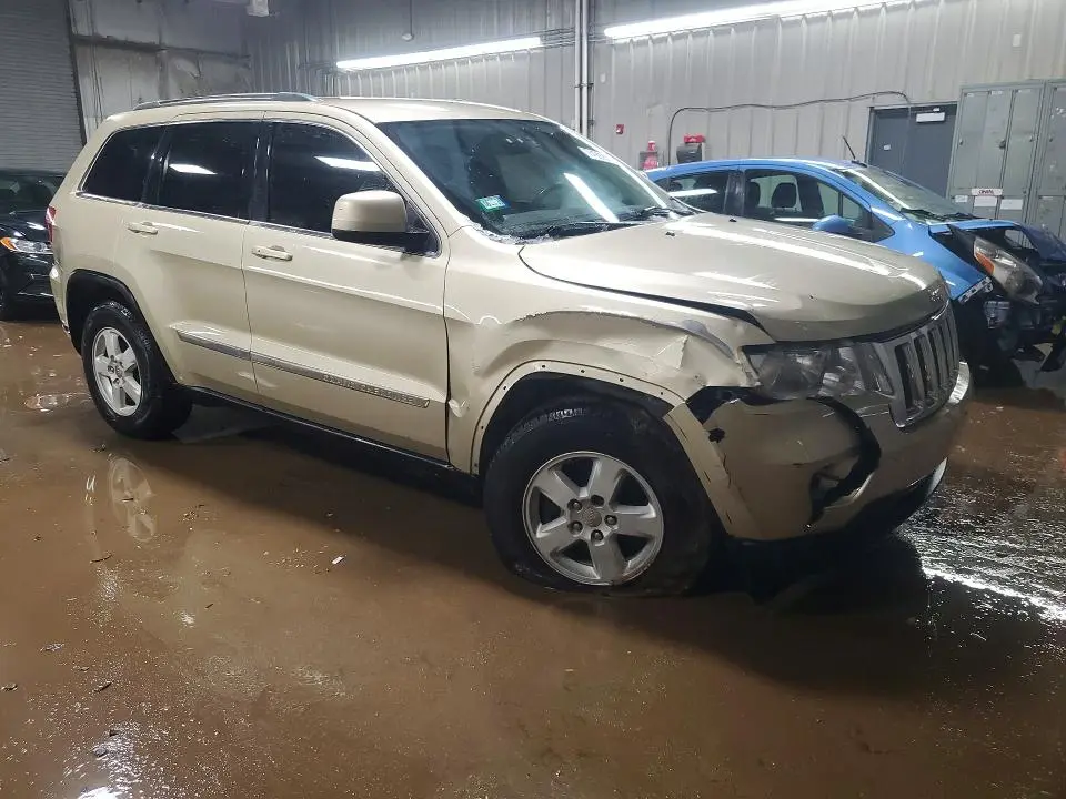 2012 JEEP GRAND CHEROKEE LAREDO  