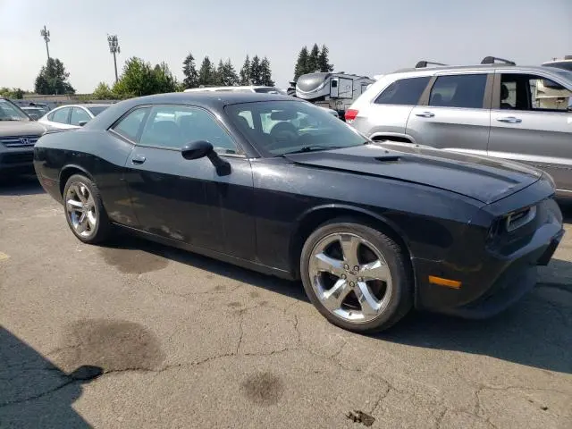 2014 DODGE CHALLENGER SXT  