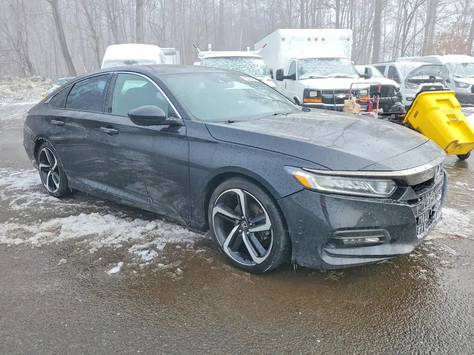2020 HONDA ACCORD SPORT  