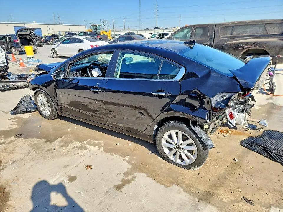 2017 KIA FORTE S  