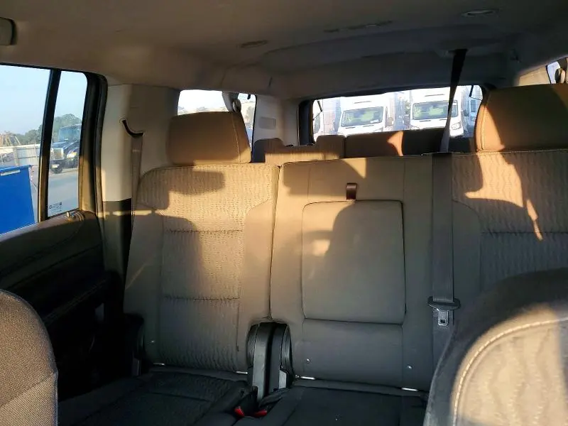 2020 CHEVROLET SUBURBAN C1500 LS  