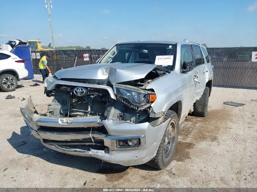 2018 TOYOTA 4RUNNER LIMITED