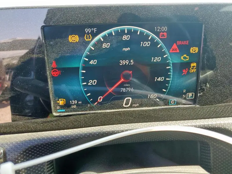 2019 MERCEDES-BENZ A 220  