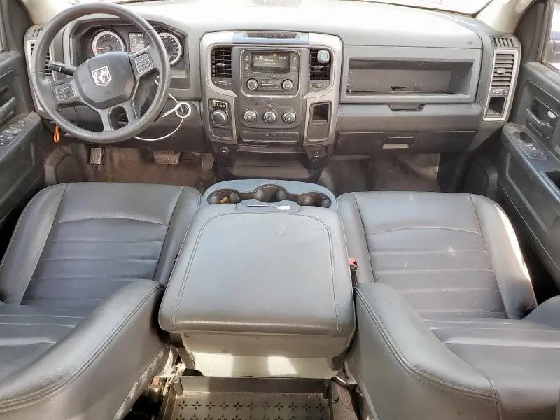 2020 RAM 1500 CLASSIC TRADESMAN  