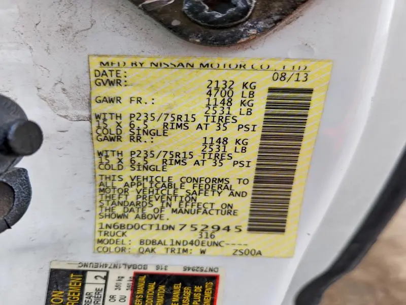 2013 NISSAN FRONTIER S  