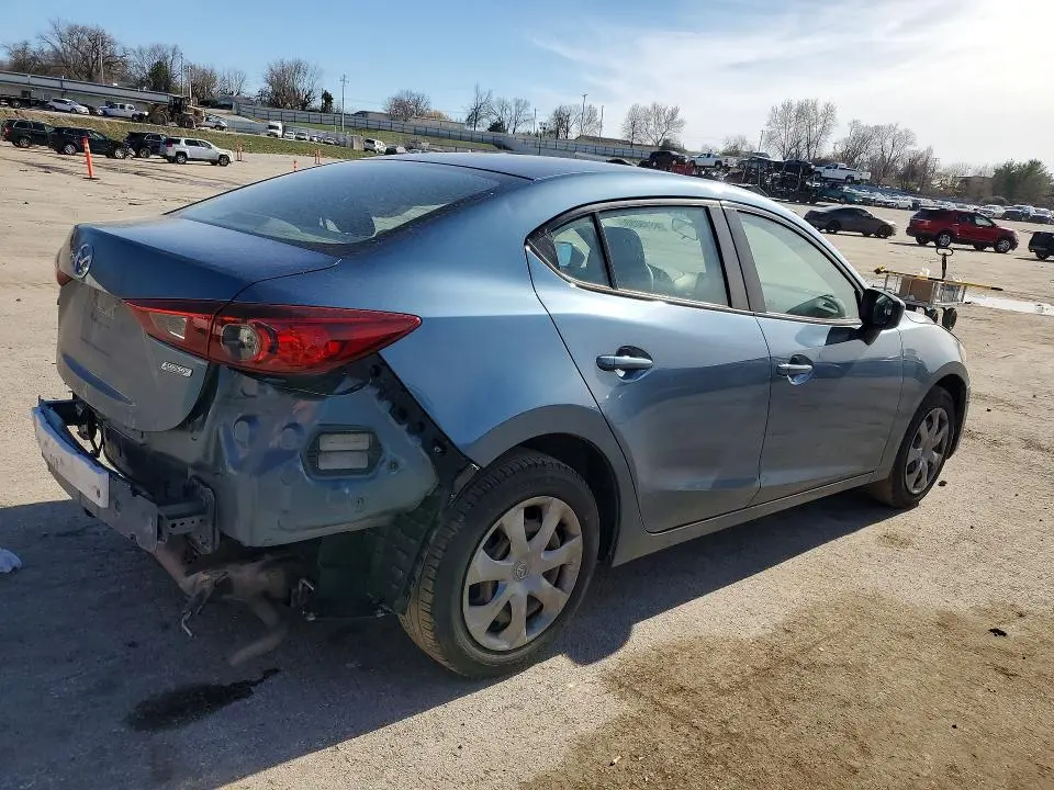 2015 MAZDA 3   
