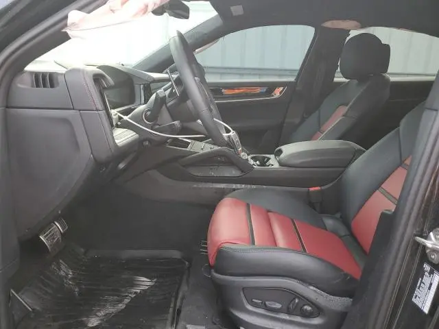 2024 PORSCHE CAYENNE S COUPE  