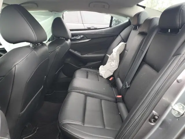 2021 NISSAN MAXIMA SV