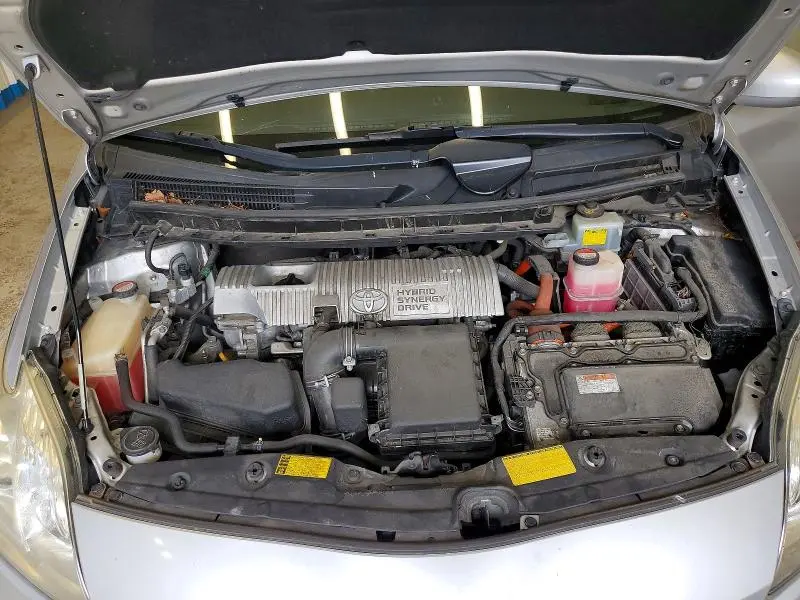 2014 TOYOTA PRIUS TWO  