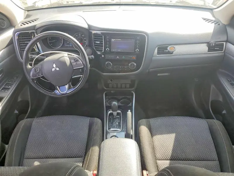 2017 MITSUBISHI OUTLANDER ES  