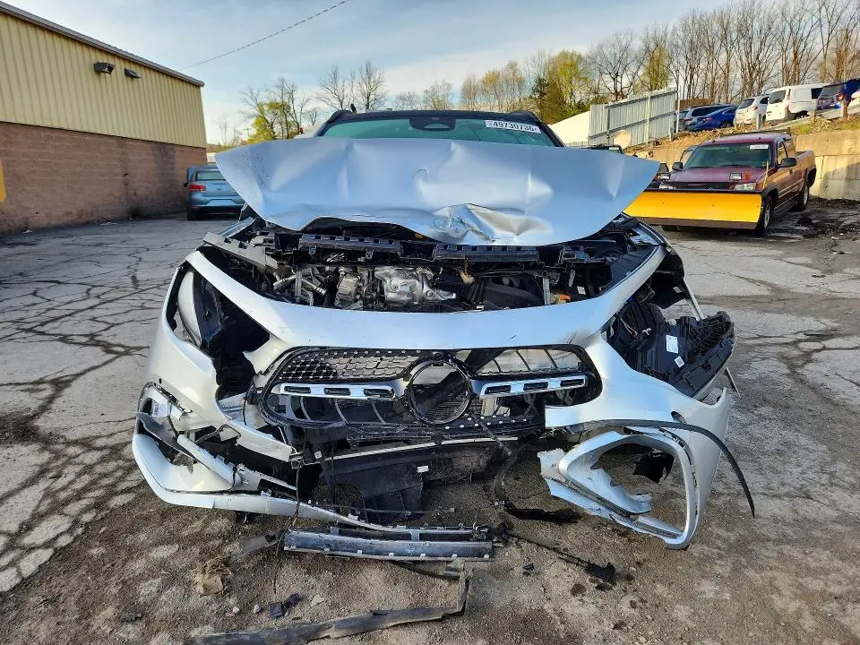 2024 MERCEDES-BENZ GLA 250 4MATIC  